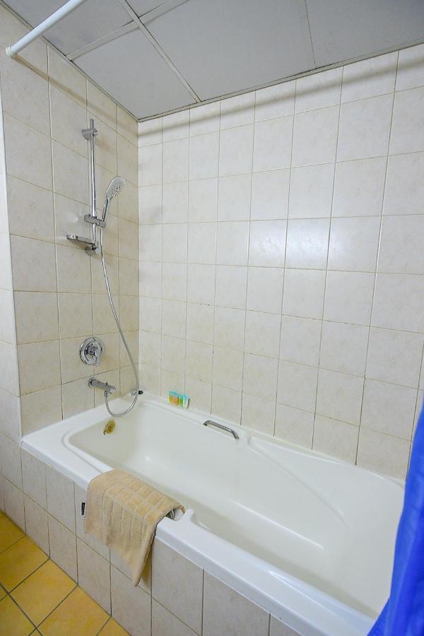 Luxury Escapes - Studio Near Ibn Battuta Mall & Metro - Mog 193 Discovery Gardens دبي المظهر الخارجي الصورة